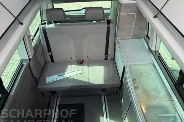 Volkswagen California (2023) thumbnail 6