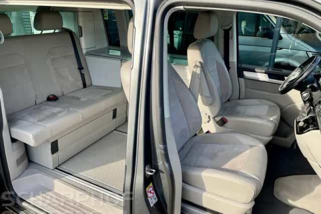 Volkswagen California (2019) thumbnail 4