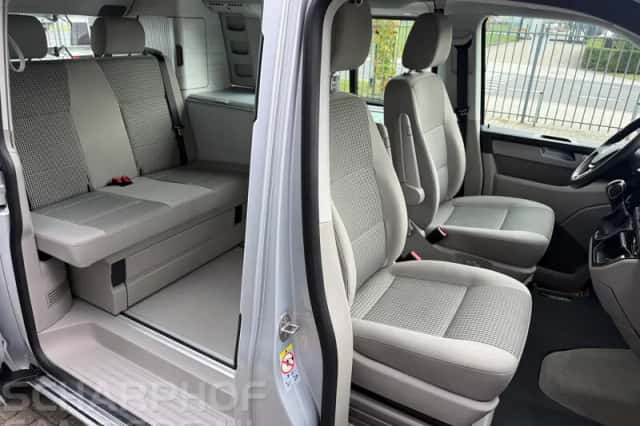 Volkswagen California (2019) thumbnail 3