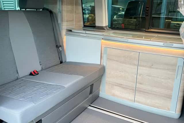 Volkswagen California (2021) thumbnail 3