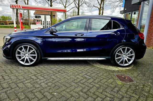 Mercedes-Benz GLA-Klasse (2018) thumbnail 3
