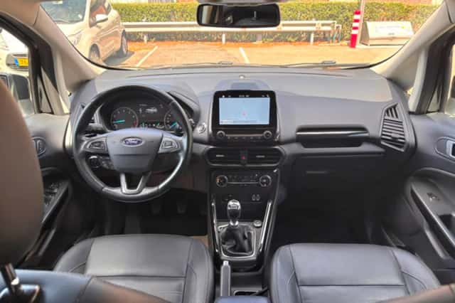 Ford EcoSport (2019) thumbnail 3