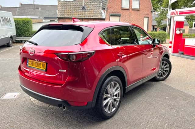 Mazda CX-5 (2019) thumbnail 2