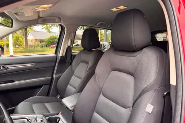 Mazda CX-5 (2019) thumbnail 5