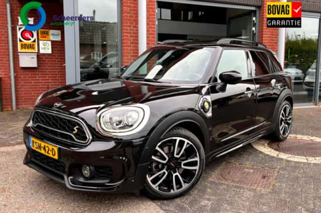 MINI Countryman (2019) thumbnail 1