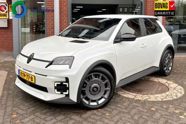 Renault 5 (2025) thumbnail 1