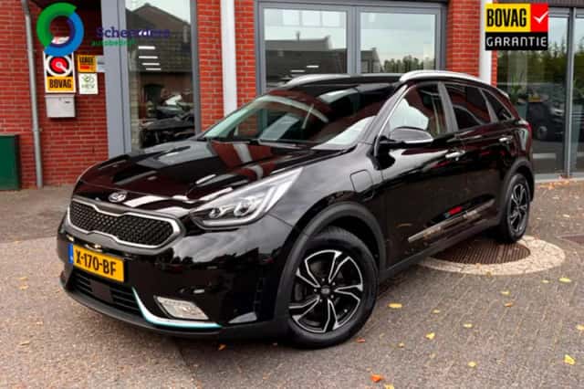 Kia Niro (2018) thumbnail 1