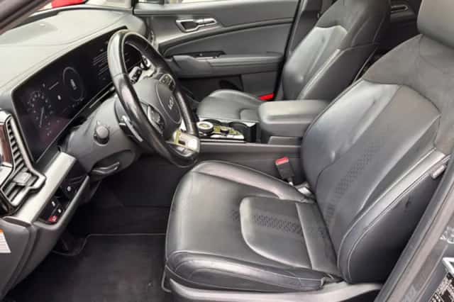 Kia Sportage (2022) thumbnail 4