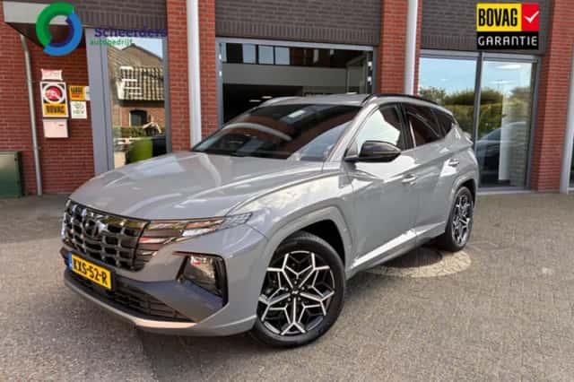 Hyundai Tucson (2023) thumbnail 1