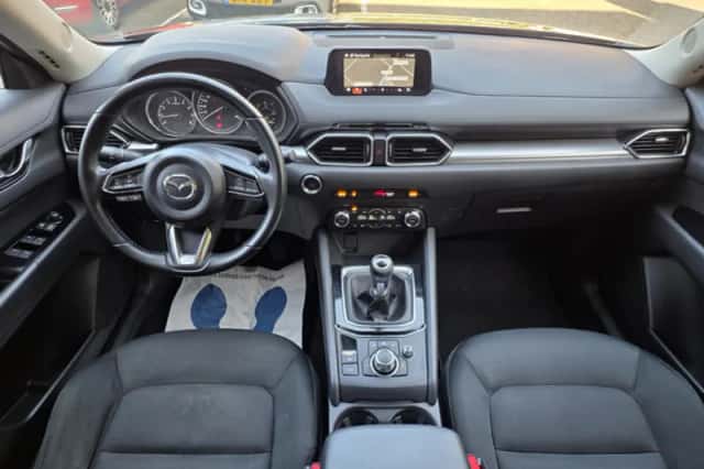 Mazda CX-5 (2018) thumbnail 3