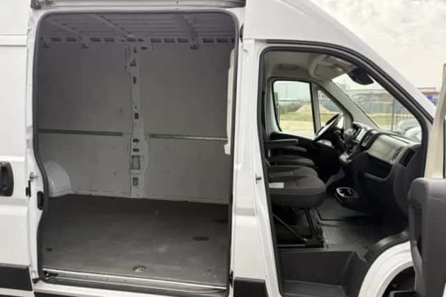 Opel Movano (2024) thumbnail 5