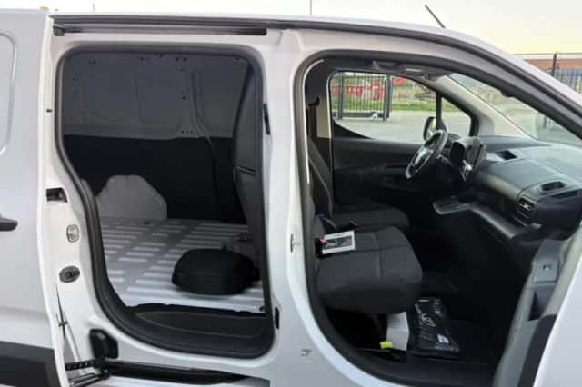 Toyota ProAce City (2026) thumbnail 5