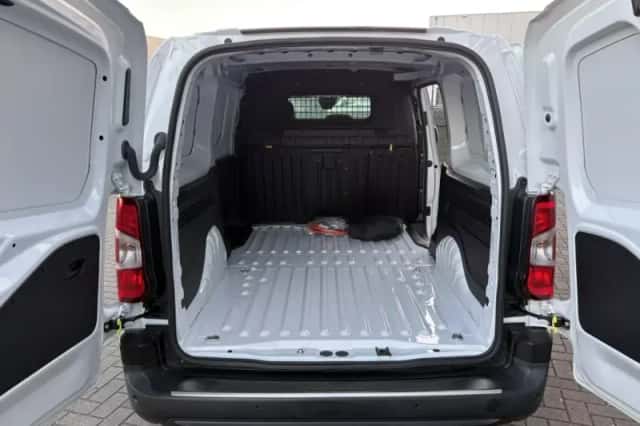 Toyota ProAce City (2026) thumbnail 6