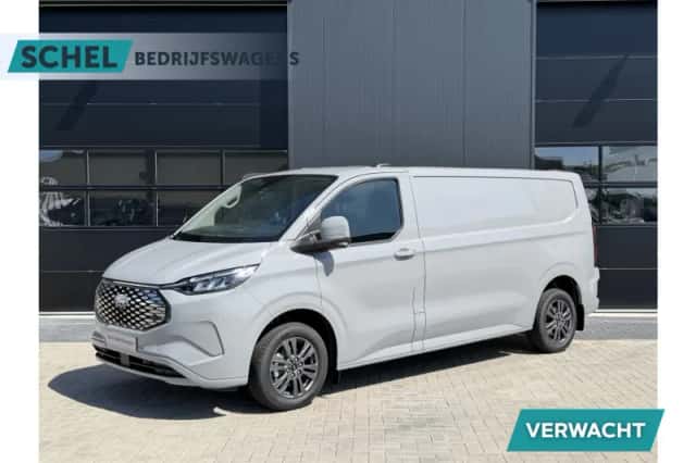 Ford E-Transit Custom (2026) thumbnail 1