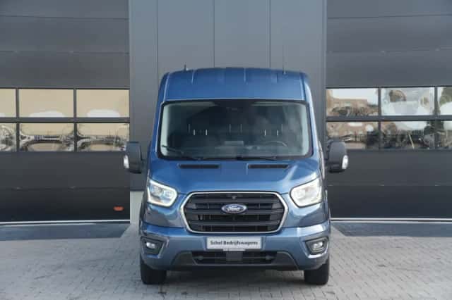 Ford Transit (2021) thumbnail 2