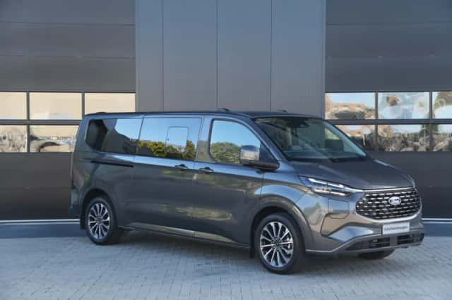 Ford Tourneo Custom (2026) thumbnail 3