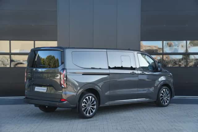 Ford Tourneo Custom (2026) thumbnail 6