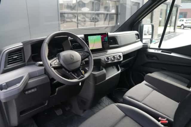 Renault Master (2026) thumbnail 2
