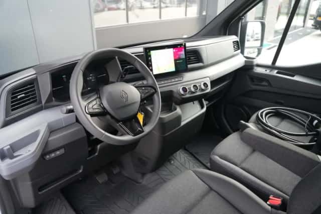 Renault Master (2026) thumbnail 2