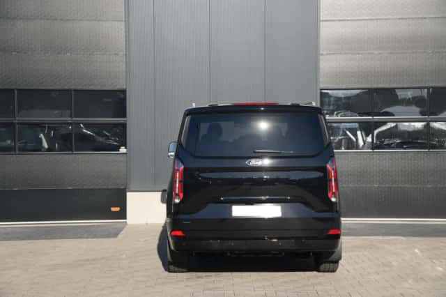 Ford Tourneo Custom (2026) thumbnail 5