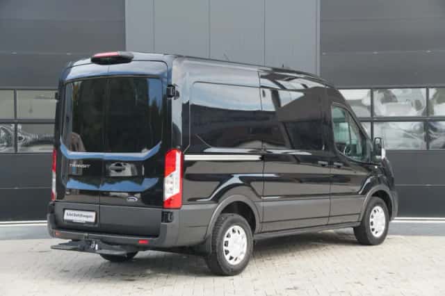 Ford Transit (2024) thumbnail 5