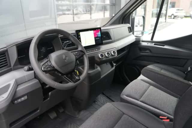 Renault Master (2026) thumbnail 2