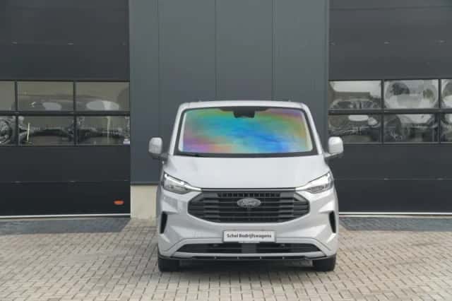 Ford Transit Custom (2024) thumbnail 2