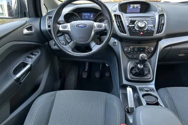 Ford C-Max (2015) thumbnail 2