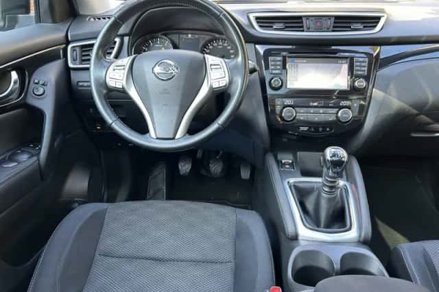 Nissan Qashqai (2014) thumbnail 2