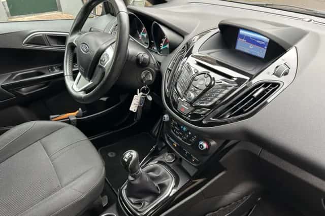 Ford B-Max (2017) thumbnail 5