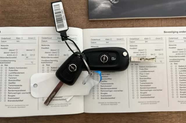 Opel Astra (2021) thumbnail 4