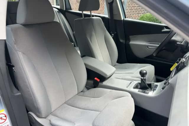 Volkswagen Passat (2008) thumbnail 5