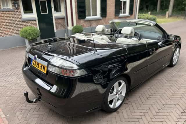 Saab 9-3 (2008) thumbnail 3