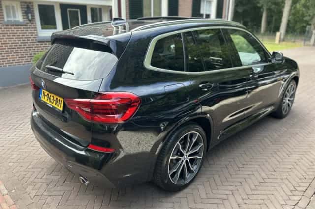 BMW X3 (2020) thumbnail 3