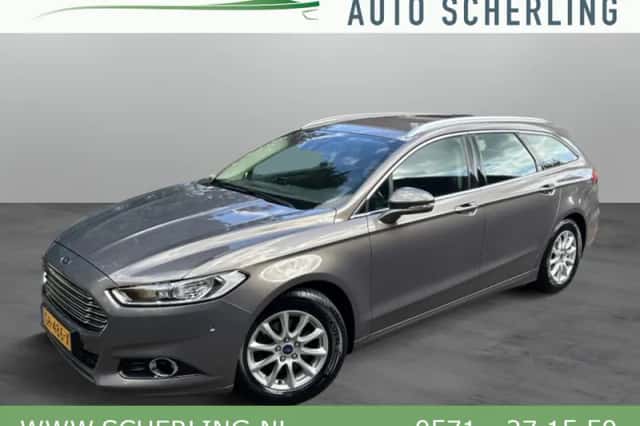 Ford Mondeo (2015) thumbnail 1