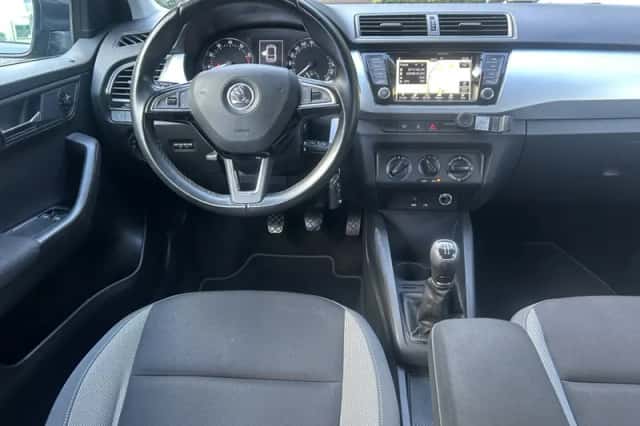 Škoda Fabia (2016) thumbnail 2