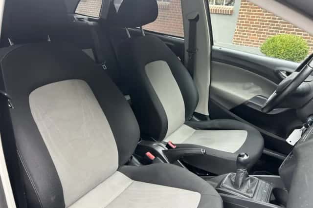 SEAT Ibiza (2014) thumbnail 6