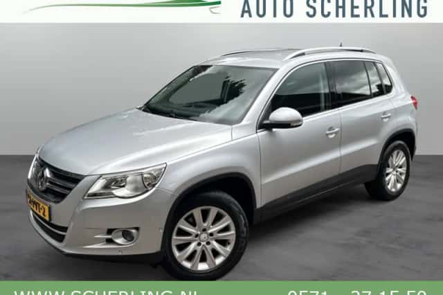 Volkswagen Tiguan (2011) thumbnail 1
