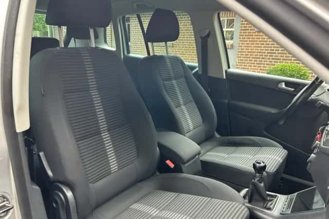 Volkswagen Tiguan (2011) thumbnail 6