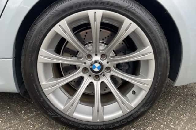 BMW M5 (2008) thumbnail 6