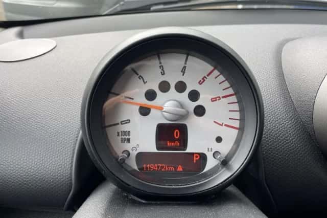 MINI Countryman (2012) thumbnail 6