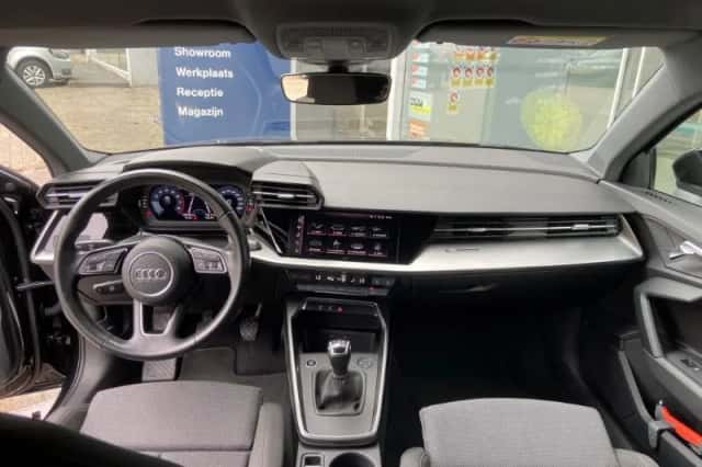 Audi A3 (2021) thumbnail 6