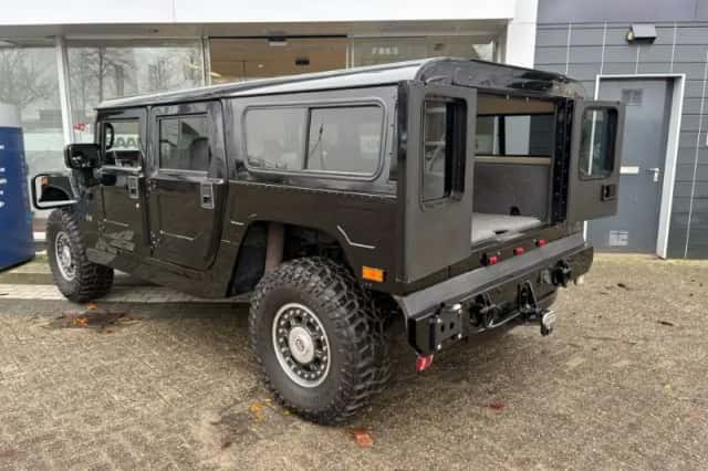 Hummer H1 (2006) thumbnail 3