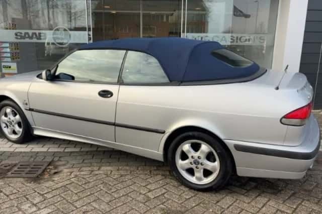 Saab 9-3 (2001) thumbnail 3