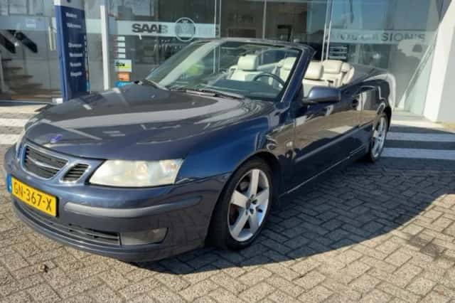 Saab 9-3 (2004) thumbnail 1
