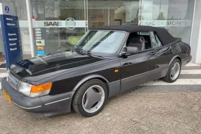 Saab 900 (1990) thumbnail 1