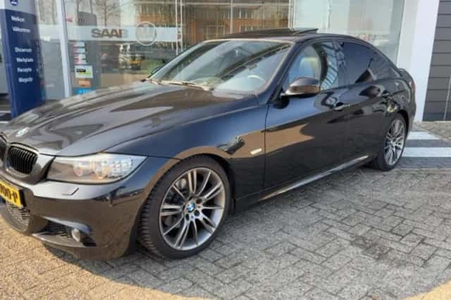 BMW 3-Serie (2010) thumbnail 1