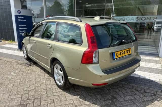 Volvo V50 (2009) thumbnail 3