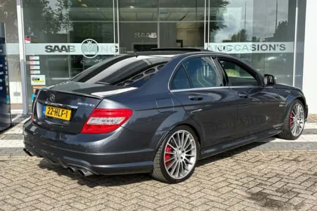 Mercedes-Benz C-Klasse (2009) thumbnail 3