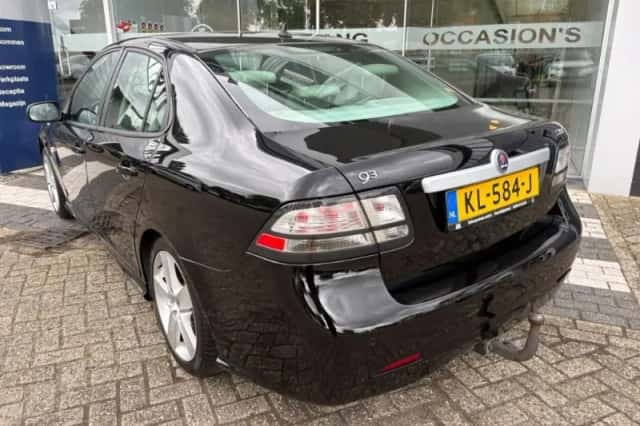 Saab 9-3 (2010) thumbnail 4